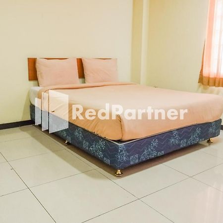 Grand Kembar Hotel Mitra Reddoorz Bandung Eksteriør bilde